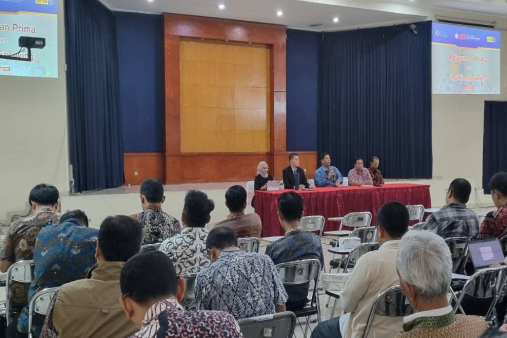 Sahabat Sewoko Gelar Pelatihan Pelayanan Prima dan Public Speaking