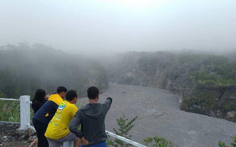 Intensitas Hujan di Area Puncak Gunung Merapi Meningkat, Masyarakat Dininta Waspadai Potensi Banjir Lahar