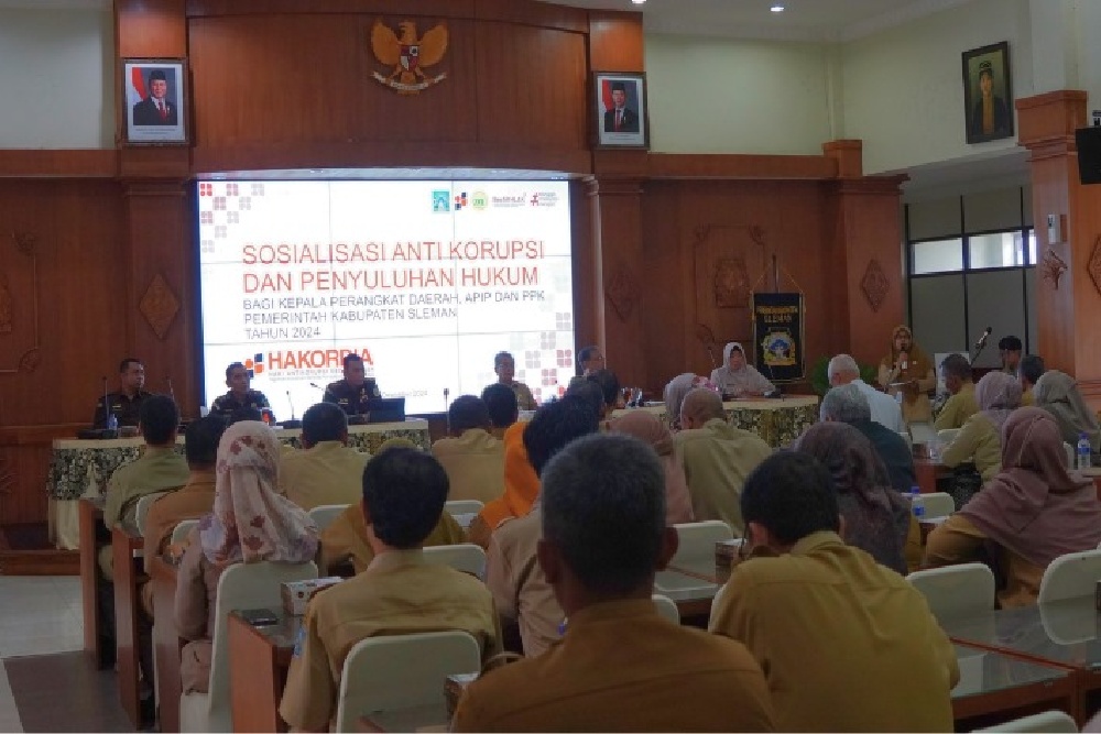 Peringati Hari Anti Korupsi Sedunia, Kepala Perangkat Daerah Hingga Panewu Ikuti Sosialisasi Anti Korupsi