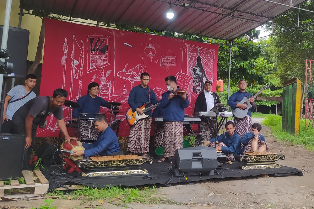 Pentas Teater: Sang Raja Mogok Kembali Dikenang lewat Aksi Teatrikal