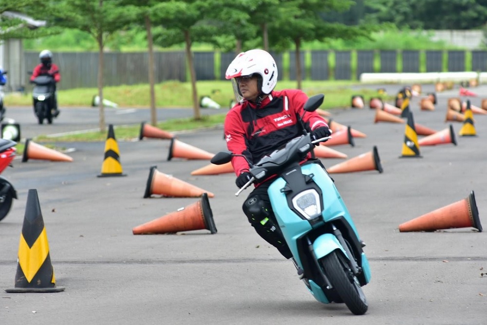 Usung Kualitas Terbaik, AHM Umumkan Harga Honda ICON e: dan Honda CUV e: