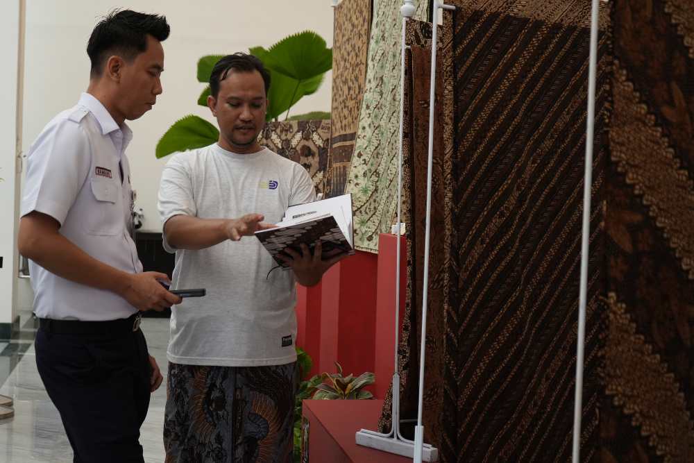 Gandeng Lawasan Batik, KAI Daop 6 Jogja Gelar Pameran Sejarah di Stasiun