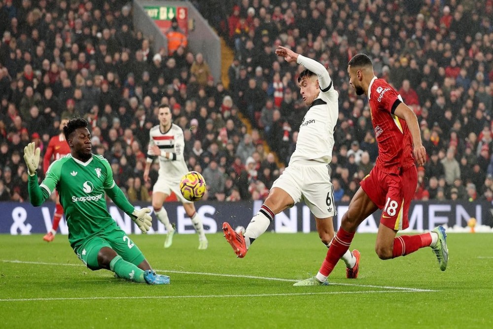 Hasil Liverpool vs Man United Skor 2-2: North West Derby Berlangsung Panas! MU Akhiri Rekor Buruk di Anfield dengan 1 Poin