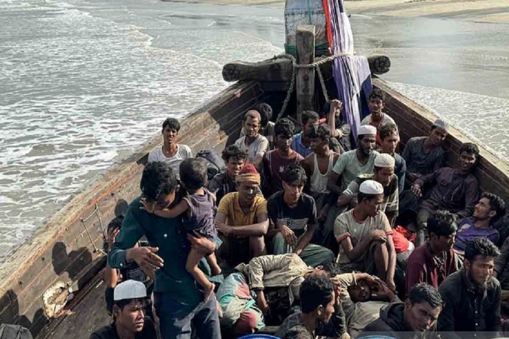 Imigran Rohingya Terdampar Lagi di Aceh Timur, 77 Orang Masih di Atas Kapal Motor