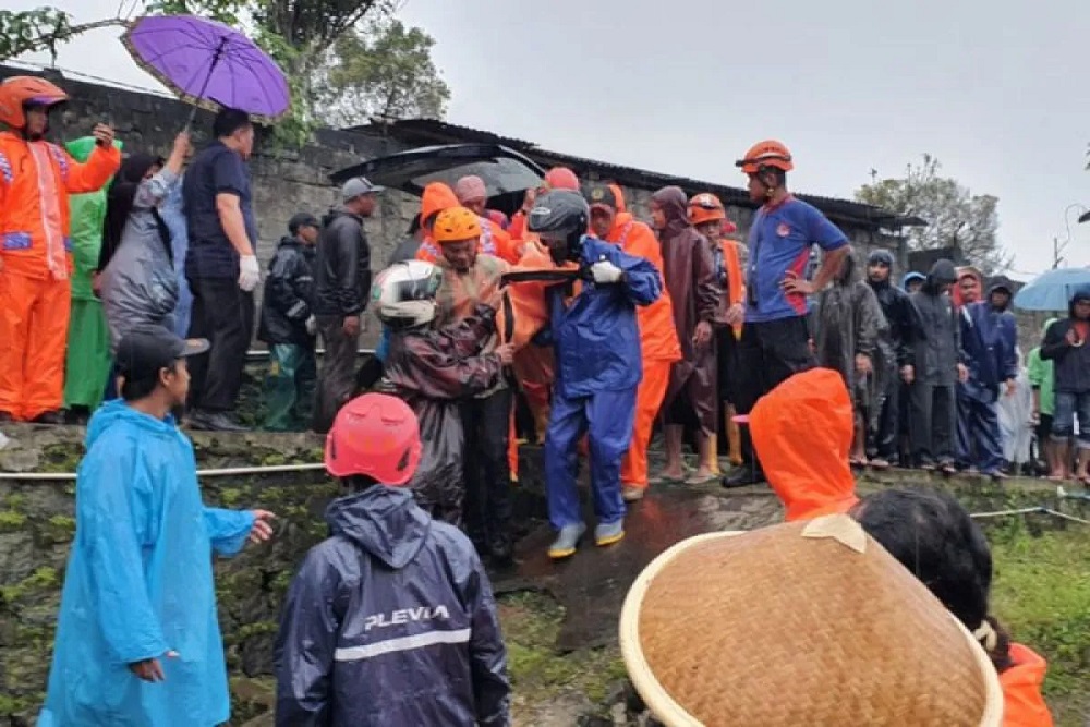 Kronologi Suami Istri di Temanggung Meninggal Dunia Terseret Arus Sungai, Keduanya Sempat Saling Berpegangan