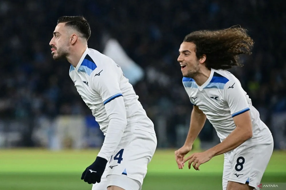 AC Milan vs Lazio ، النتيجة 1-2 ، أصبح بيدرو بطل فوز Elang