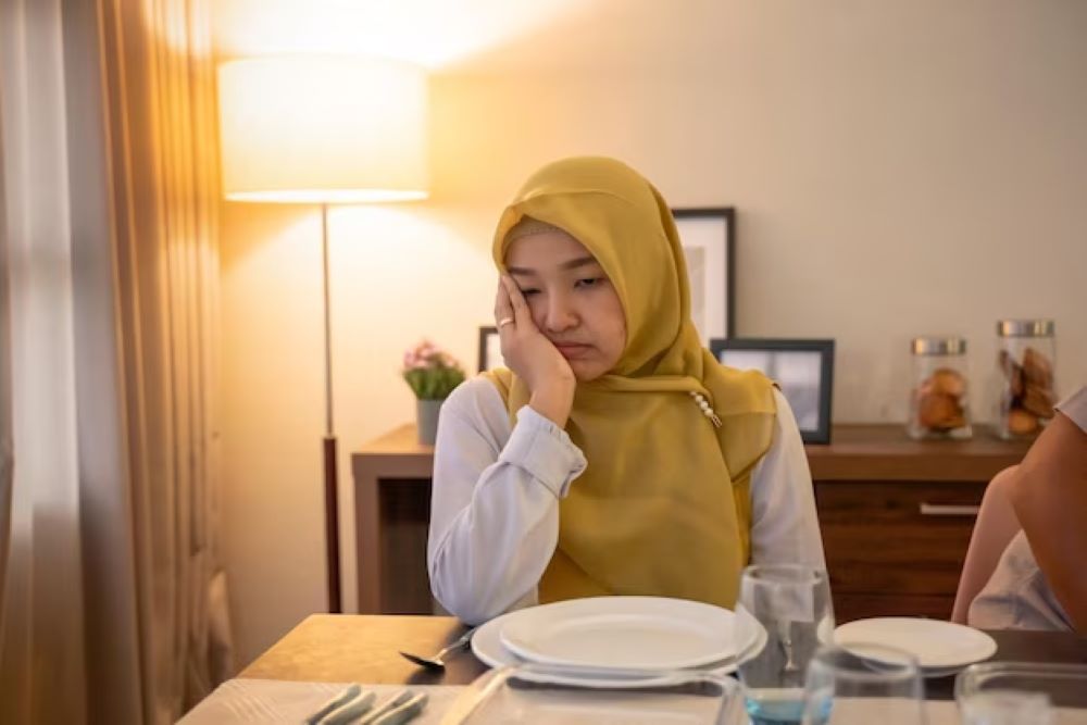 Menelan Air Ludah Batalkan Puasanya? Begini Penjelasan Ulama