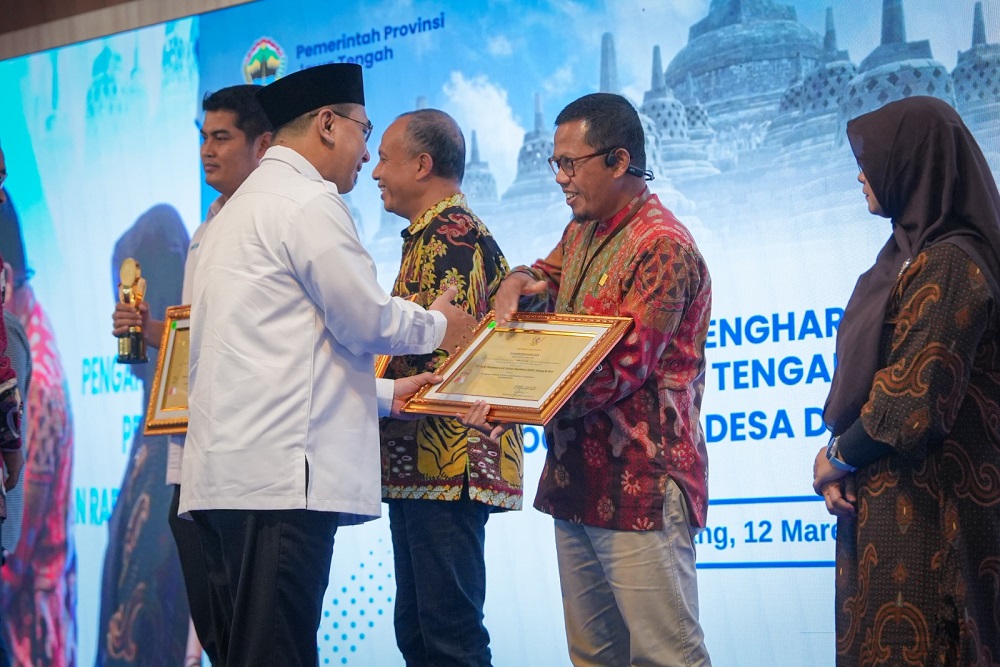 Berkah di Bulan Ramadhan, PLN UID Jawa Tengah dan DIY Raih Penghargaan CSR Award Provinsi Jawa Tengah