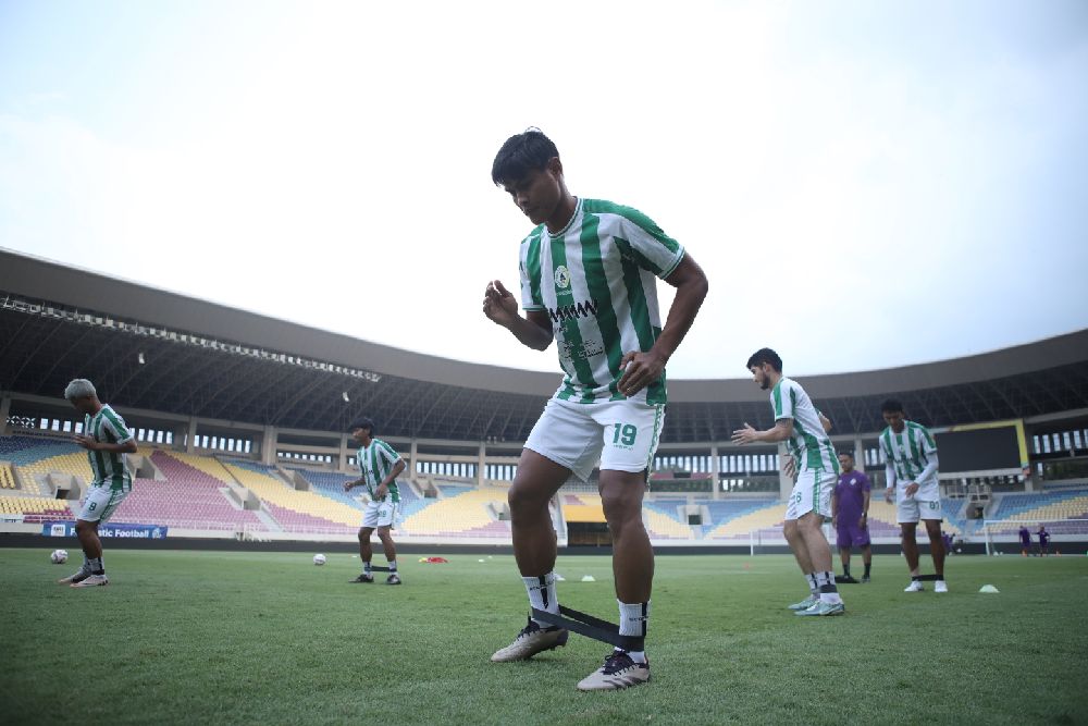 Alami Cedera Lutut, Bek PSS Sleman Fachruddin Akhiri Musim Lebih Awal