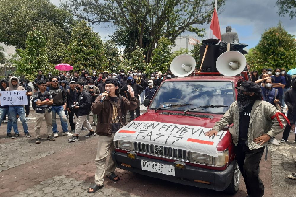 Klaim Tak Ada Klausul Dwifungsi di UU TNI, Akademisi UGM: Harus Dikritisi