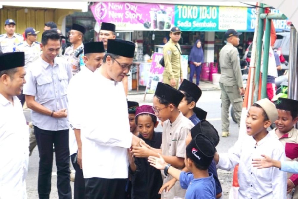 التعاون المتبادل لتحقيق Magelang Regency Gress الجديد