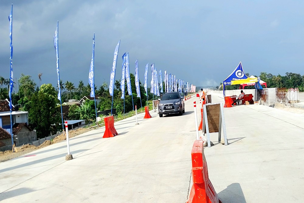 Tol Jogja-Solo: Ribuan Kendaraan Mulai Masuk Wilayah DIY Via Exit Toll Tamanmartani