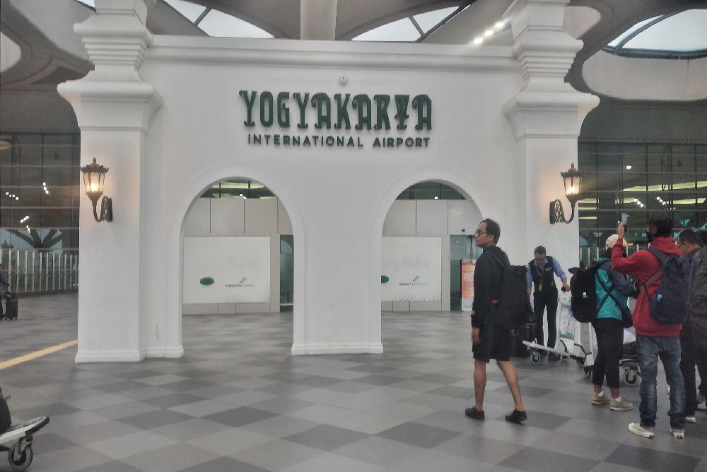 Arus Balik Lebaran, Penumpang Bandara YIA Mencapai 16 Ribu Lebih