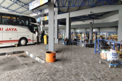 Aktivitas di Terminal Dhaksinarga Gunungkidul Mulai Sepi