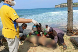 Dua Pelajar Boyolali Meninggal Dunia di Pantai Klayar