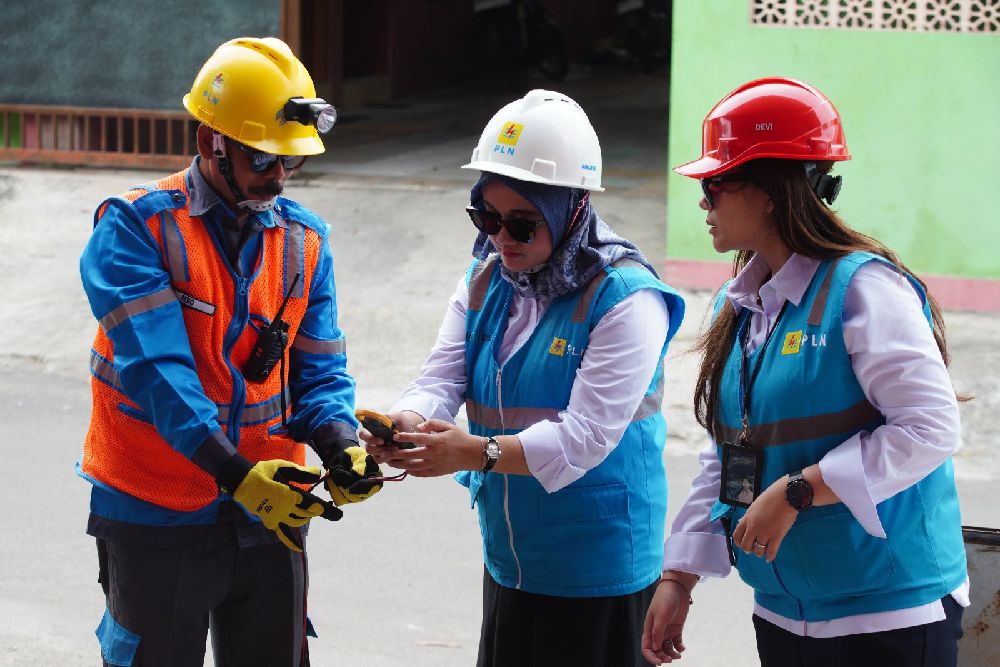 Momentum Hari Kartini, Srikandi PLN Jawa Tengah dan DIY Teguhkan Komitmen untuk Perempuan dan Negeri