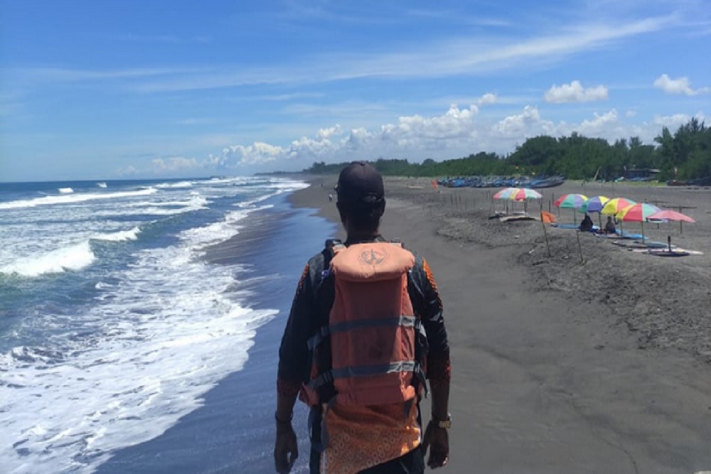 Stasiun Meteorologi YIA Imbau Waspadai Gelombang Tinggi di Perairan Kulonprogo sampai 25 April