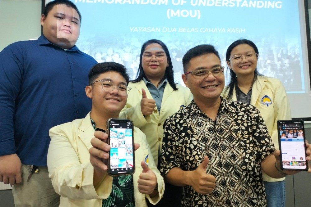 Yayasan 12 dan Fisip UAJY Dampingi Sekolah Katolik di DIY untuk Pengembangan Digitalisasi