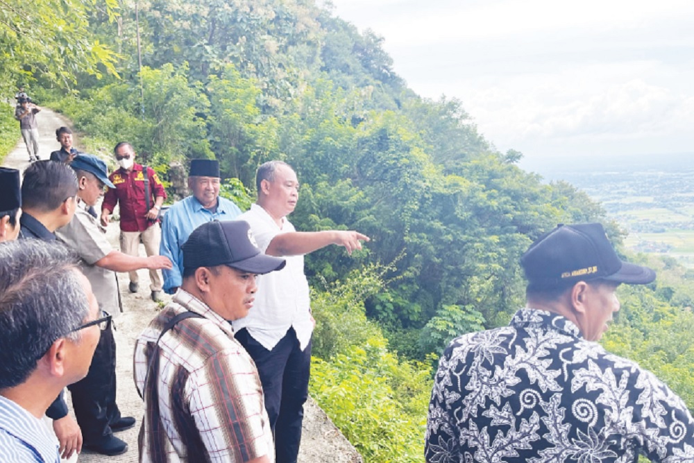  Mendorong Kemajuan di Sleman Lewat Pendidikan dan Infratruktur
