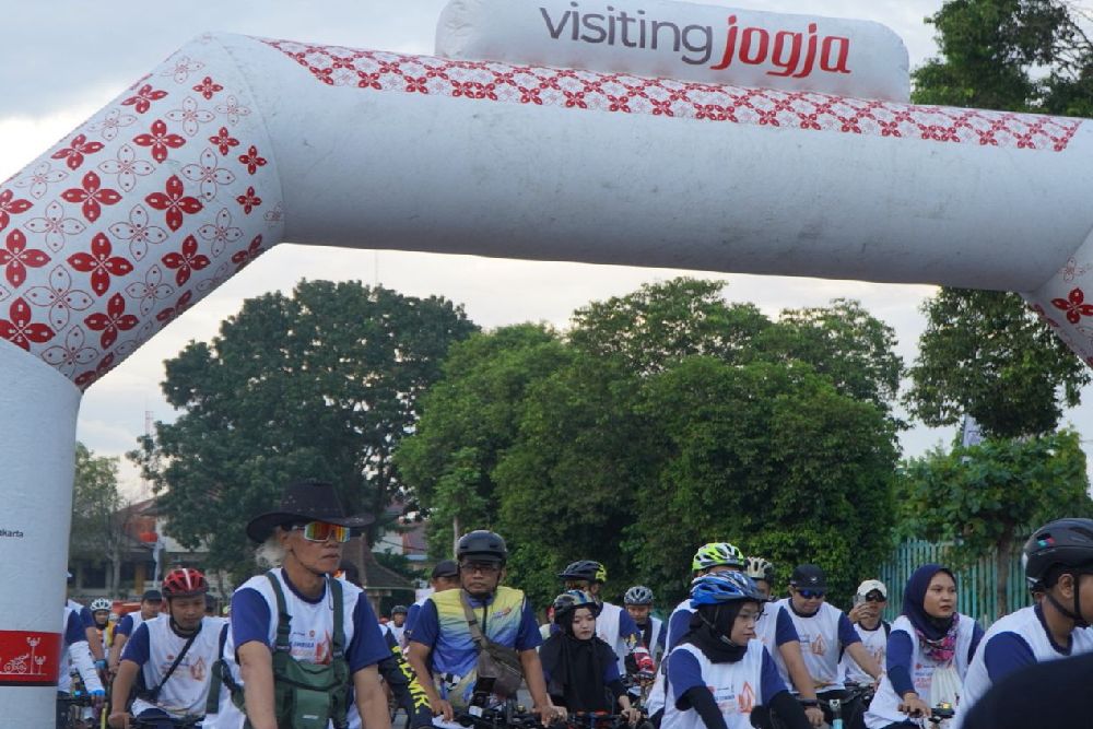 Dukung Program Kelurahan Tangguh Bencana, Taru Martani Turut Menyukseskan Event Sepeda Santai BPBD di Mandala Krida