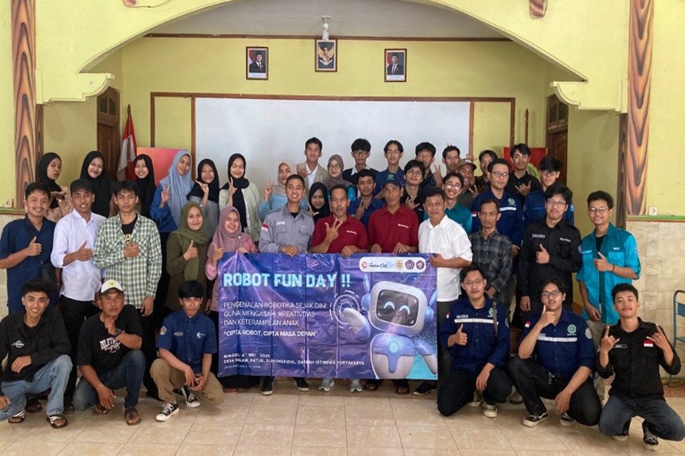 Life Media Kenalkan Teknologi Robotika Dasar untuk Remaja di Gunungkidul