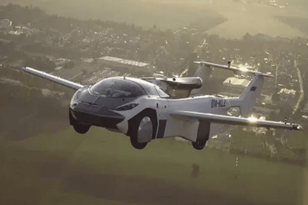 Mobil Terbang AirCar Siap Diluncurkan 2026