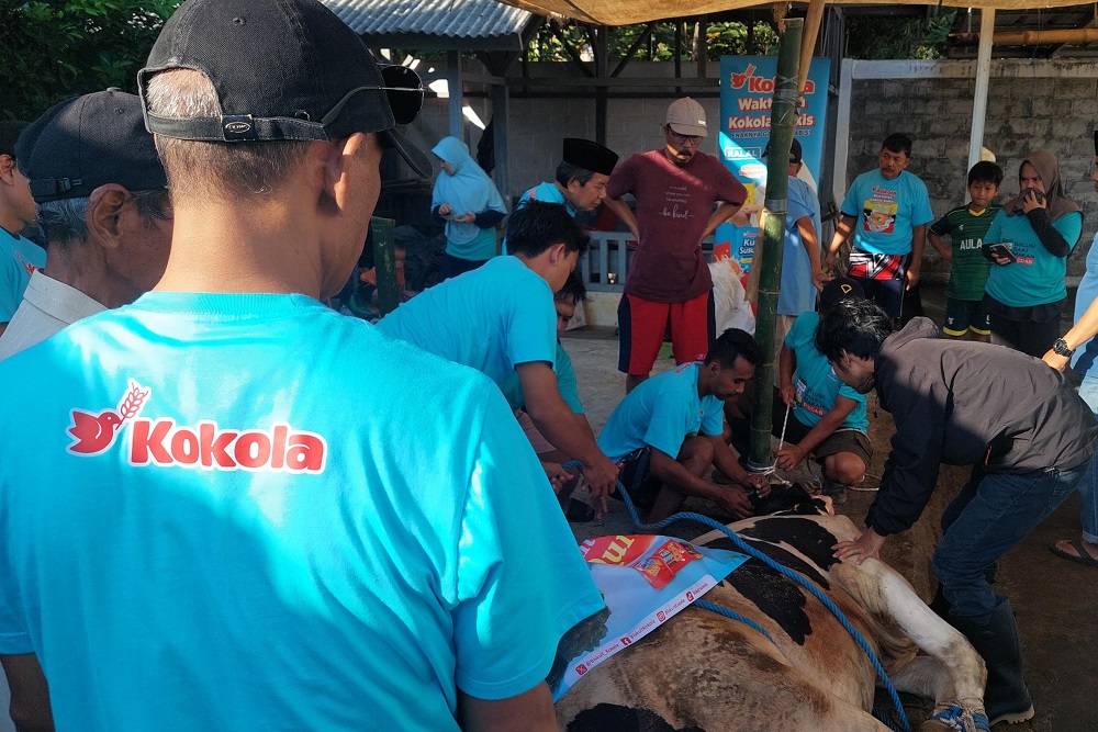 Kokola Group Salurkan Hewan Qurban Bersama Mamah Dedeh di Ciamis dalam Rangka Idul Adha 1446 H