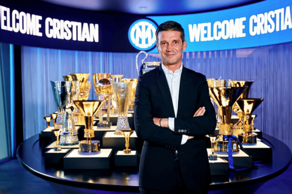 Resmi, Cristian Chivu Jadi Pelatih Inter Milan
