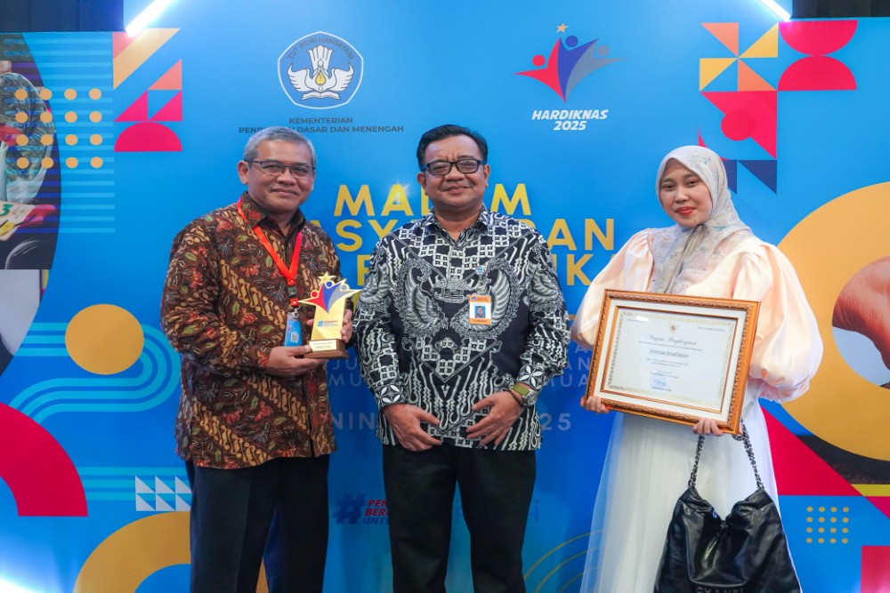 Kemendikdasmen Beri Penghargaan UAD sebagai LPTK Terbaik dalam Penyelenggaraan PPG 2024