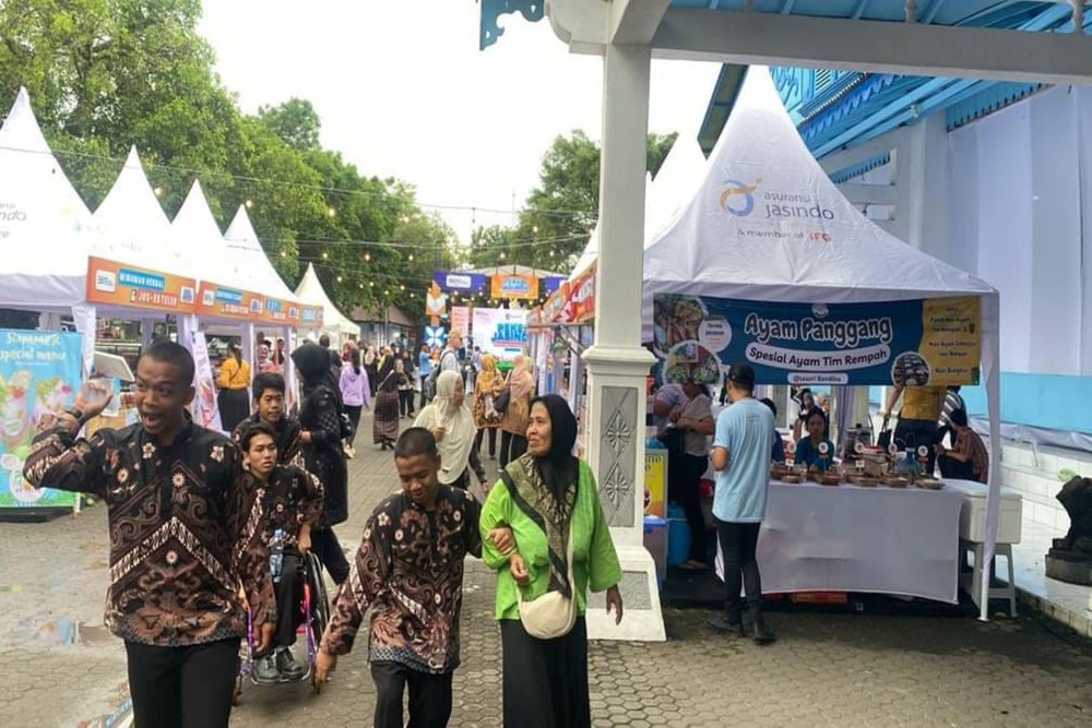 Peken Jasindo 2025 Hadirkan Semangat Budaya dan Ekonomi Kerakyatan di Keraton Surakarta