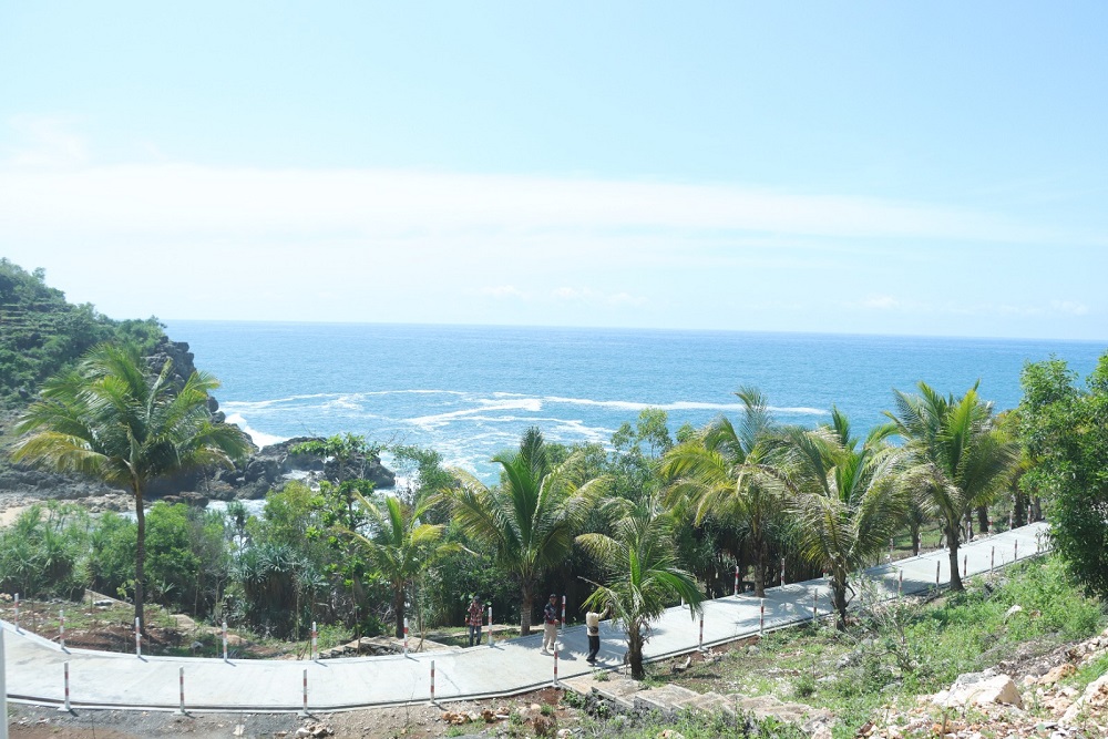 Pantai Klotok Wonogiri Dibikin Hijau Lewat Program Magari Segoro