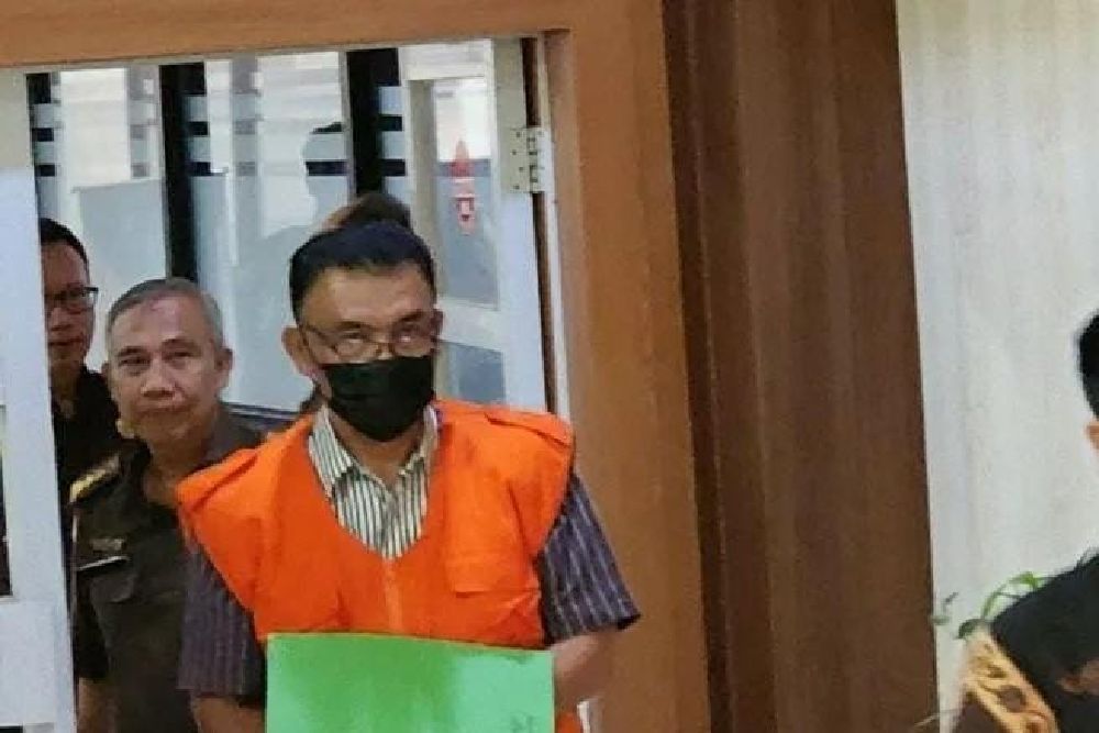 Kejati Jateng Tahan Tersangka Kasus Dugaan Korupsi Pengelolaan Plaza Klaten, Kerugian Mencapai Rp10,2 Miliar