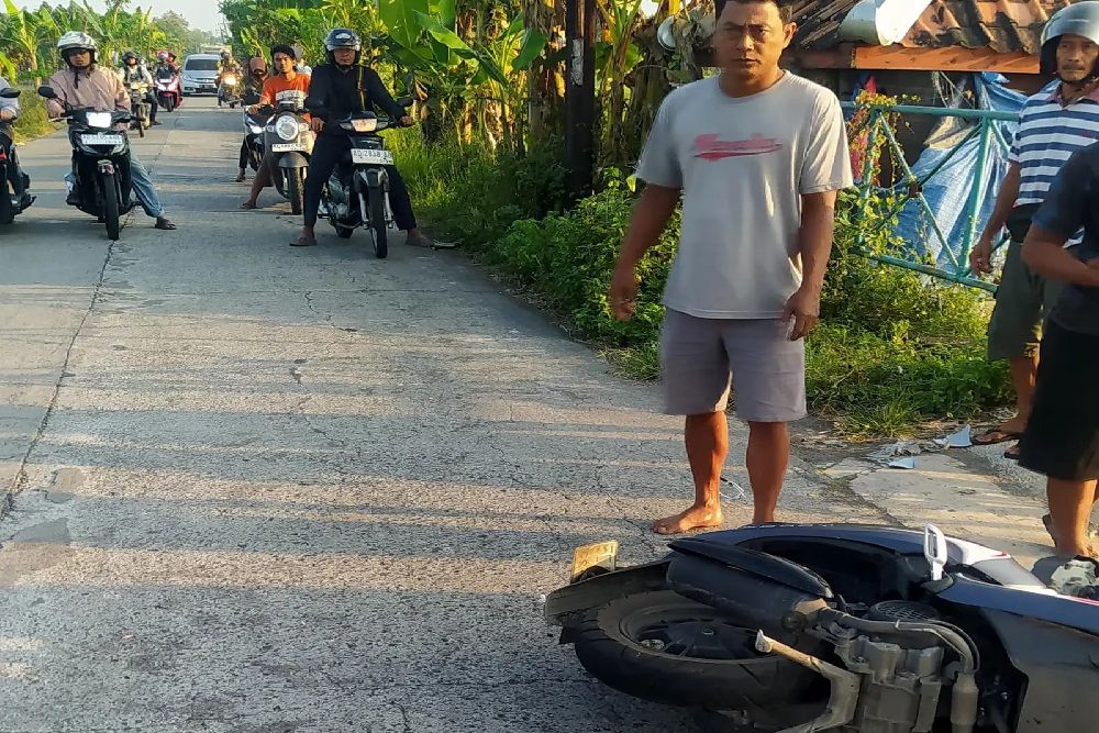 Tabrak Truk, Siswa SMP di Sragen Meninggal Dunia, Sang Adik Luka-luka