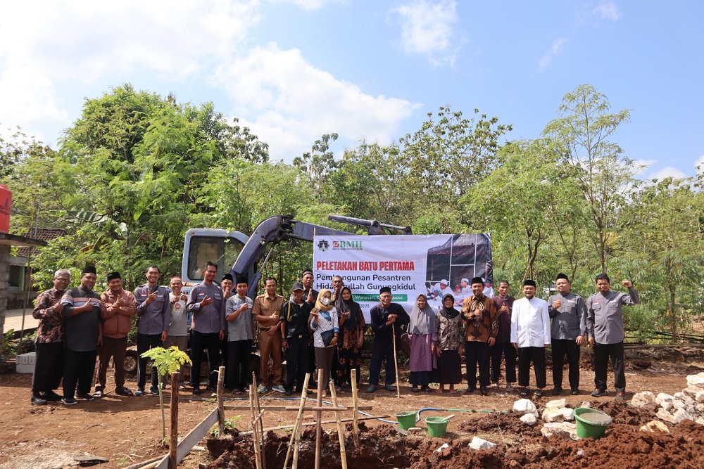 Momentum Muharram, BMH Yogyakarta Building Hidayatullah Islâmico internato em Gunungkidul