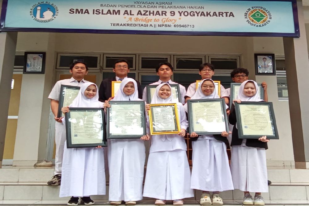 Prestasi Gemilang SMA Islam Al Azhar 9 Jogja dari Top 1 Sleman, Top 2 DIY hingga Top 19 Nasional