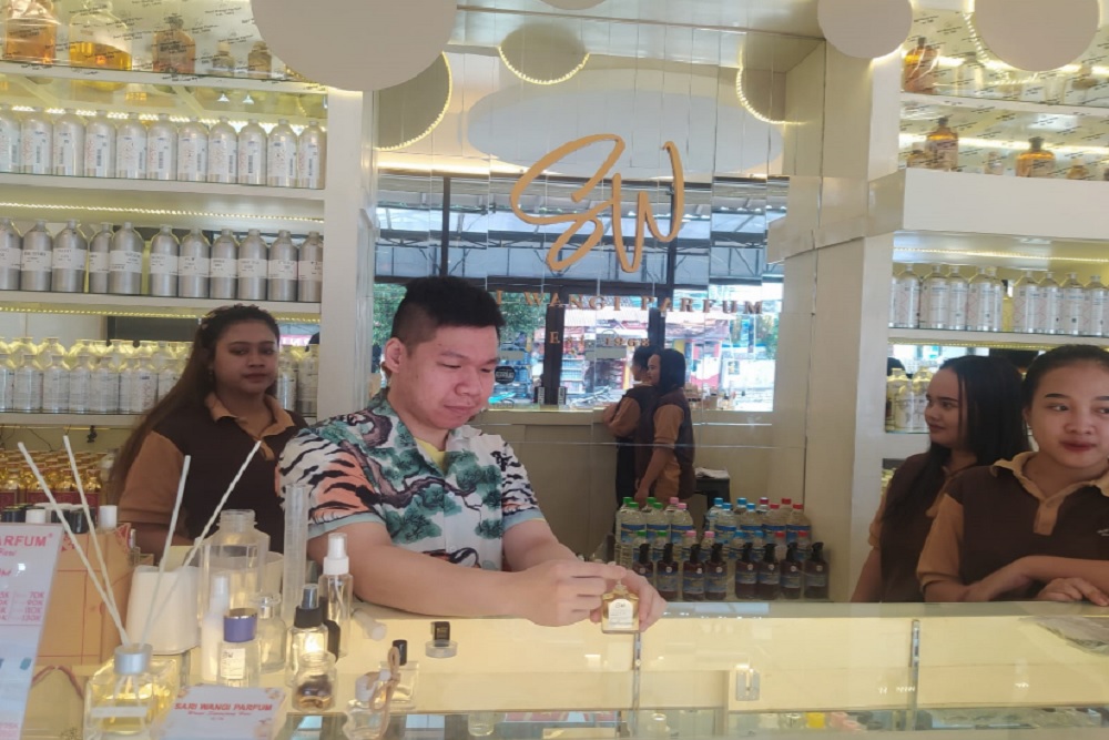 Berdiri Sejak Tahun 1968, Sari Wangi Parfum Memiliki Lebih dari Seribu Varian Aroma