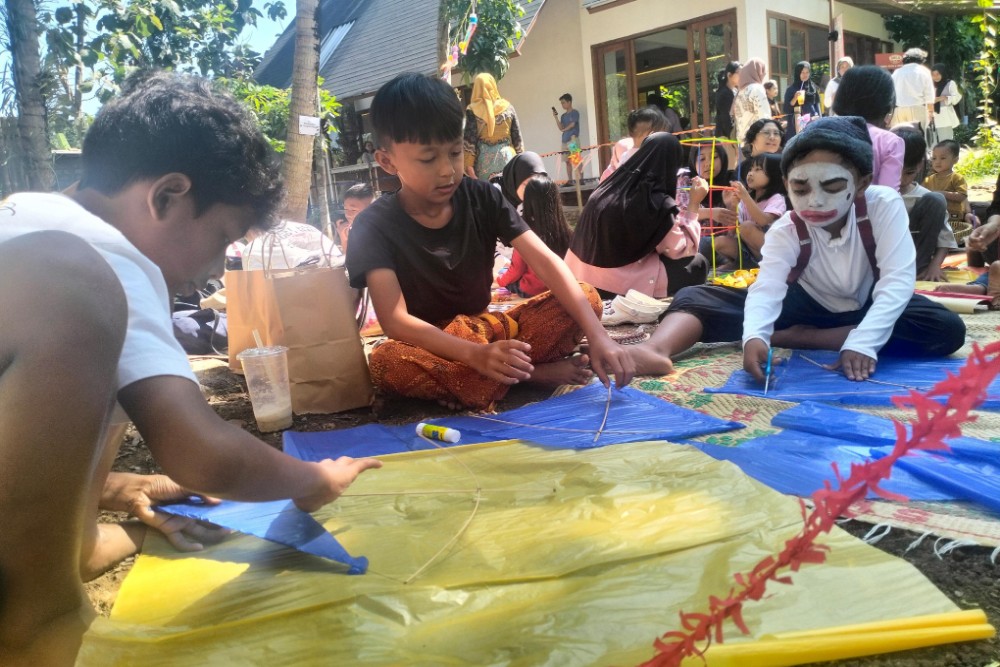 Di Ujung Barat Sleman, Ada Literasi Desa Tumbuh Bangkitkan Anak hingga Orangtua untuk Belajar dan Bermain