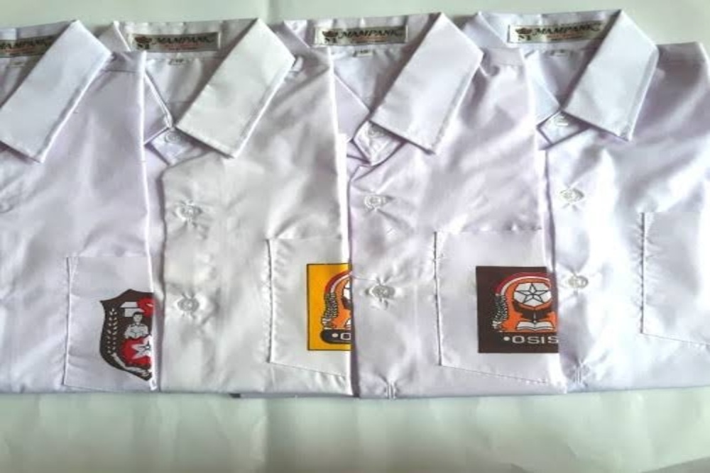 Tiga Sekolah Negeri di DIY Diduga Jalankan Praktik Jual Beli Seragam untuk Siswa Baru
