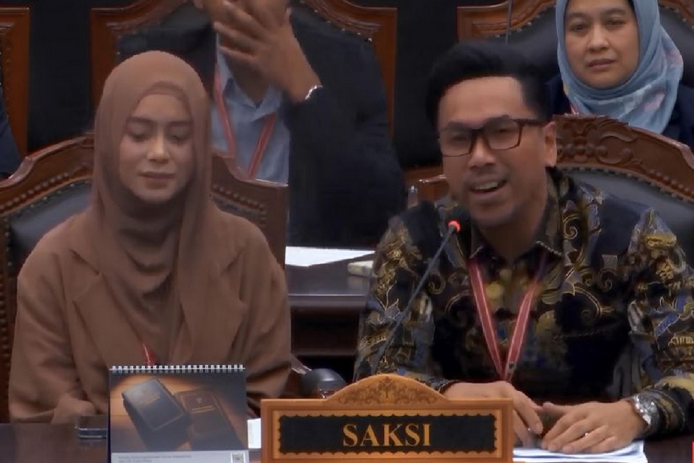 Uji Undang-Undang Hak Cipta, Lesti Kejora dan Sammy Simorangkir Menyanyi di Ruang Sidang MK