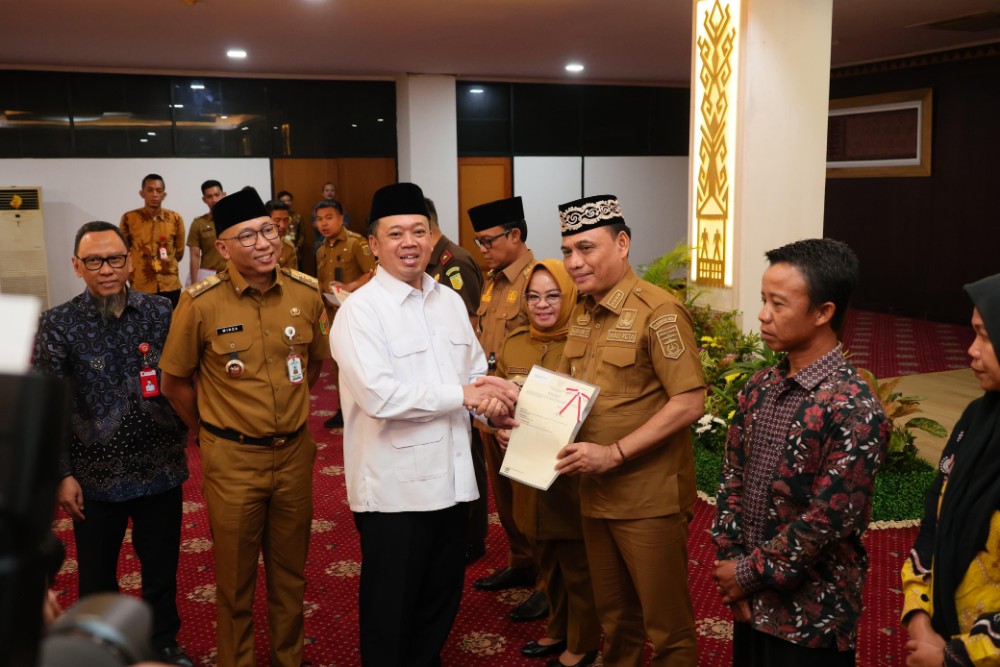 Saksikan Penandatanganan MoU di Lampung, Menteri Nusron Ajak Tokoh Agama Kawal Sertifikasi Tanah Wakaf
