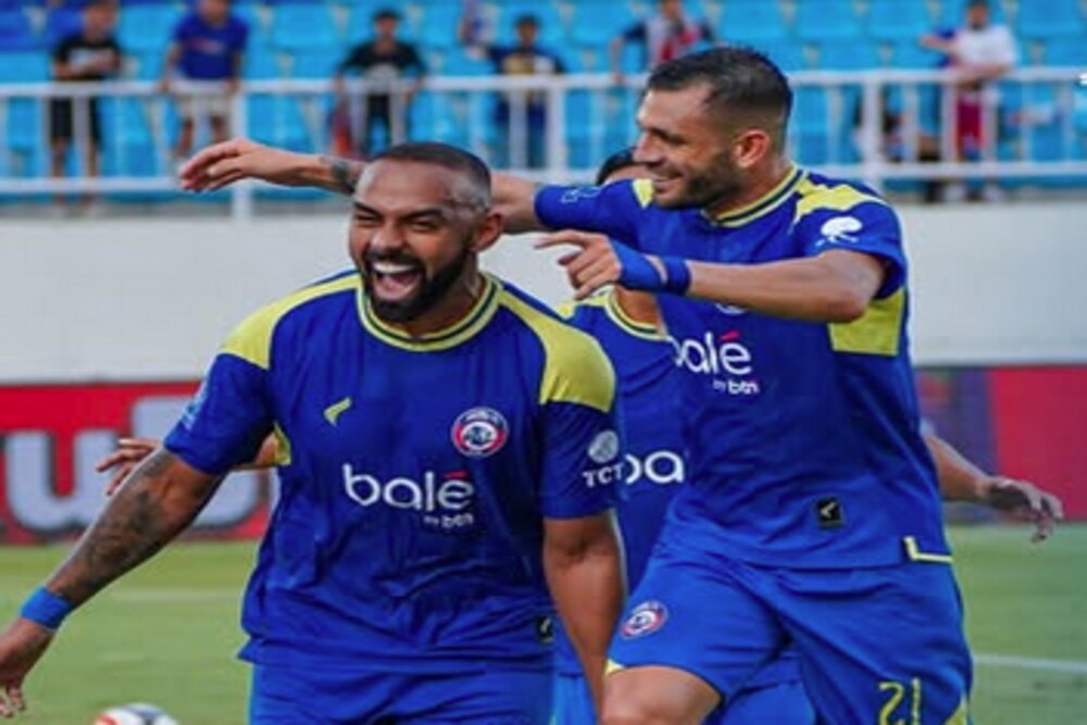 Arema FC vs PSBS Biak 4-1, Dalbeto Cetak Hattrick