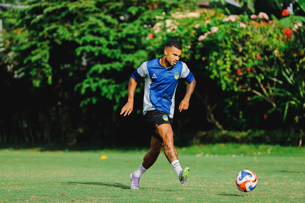 Alasan PSIM Jogja Rekrut Anton Fase, Eks Rekan Setim Ole Romeny
