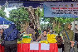 Pasar Murah Berhadiah Digelar di Lapangan Pemda Sleman