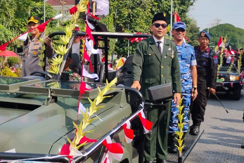 Pawai Pembangunan Solo, Respati Jadi Bung Karno, Astrid Bak Cut Nyak Dhien