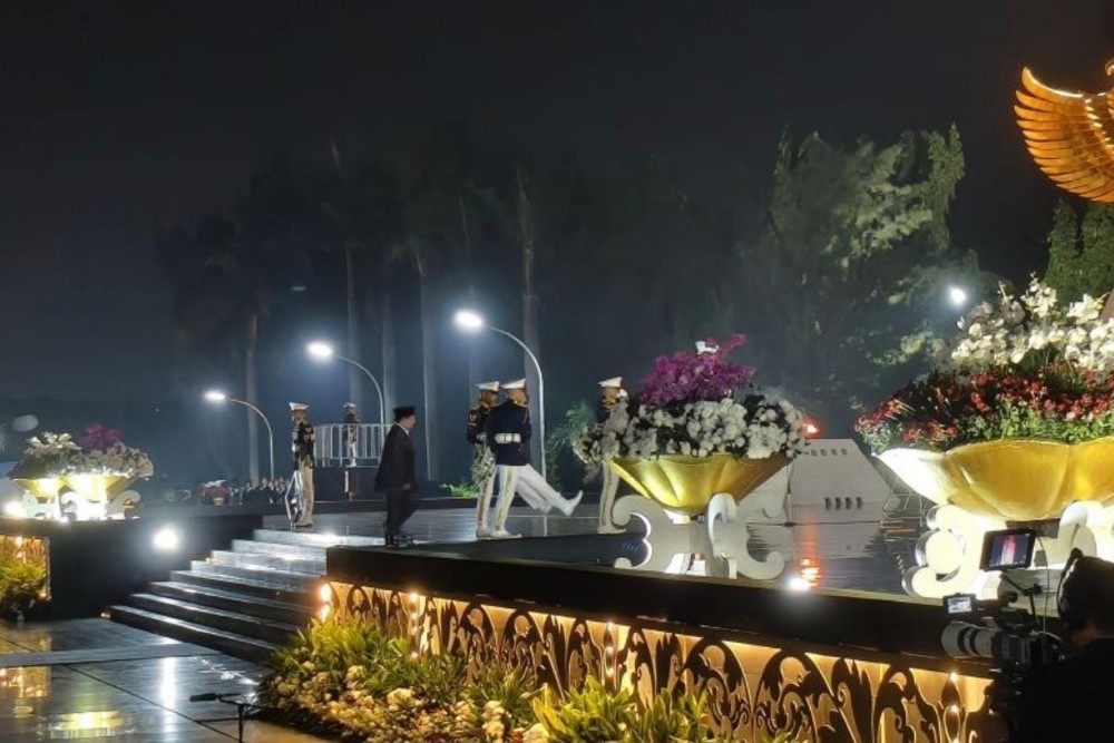 Presiden Prabowo Pimpin Malam Renungan di TMP Kalibata