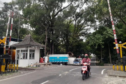 Banyak Perlintasan KA di Wonogiri Tanpa Palang Pintu Jadi Pemicu Kecelakaan