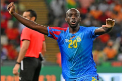 Newcastle Tawar Yoane Wissa Rp768 Miliar