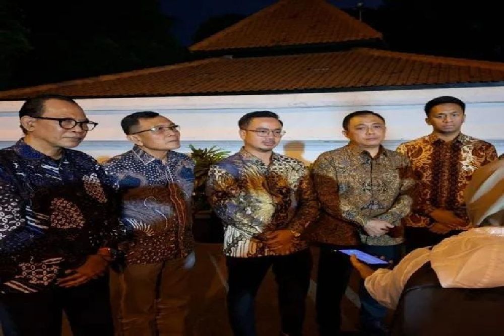 Temui Sultan HB X, Fraksi Gerindra Siap Perjuangkan Danais ke Pusat