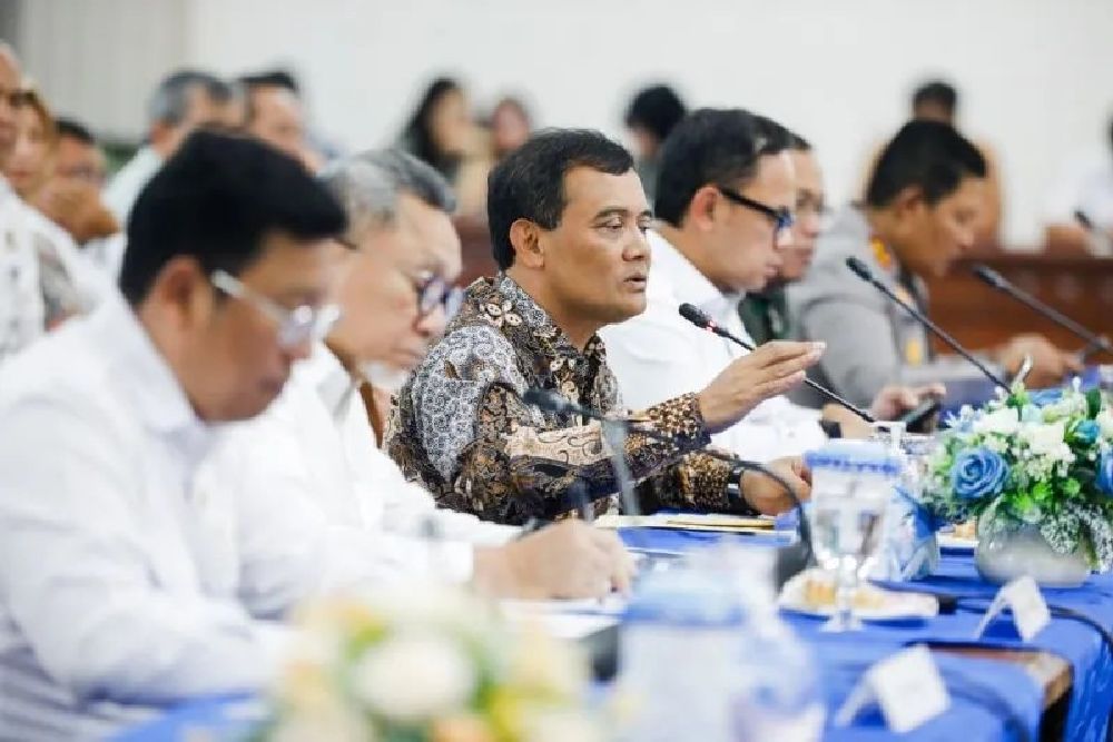 Gubernur Jateng Imbau Masyarakat Tetap Tenang dan Tak Mudah Terprovokasi