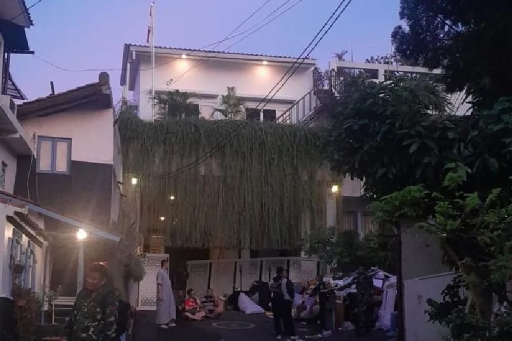 Kesaksian Warga Saat Melihat Rumah Menkeu Sri Mulyani Dijarah Massa